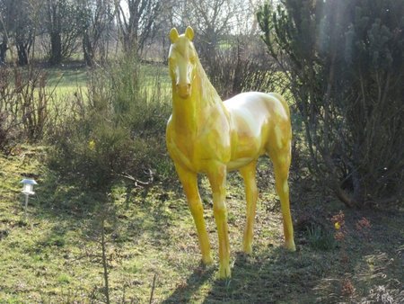 handbemaltes Kunstobjekt/Skulptur lebensgroßes Pferd mit Kunstbemalung\\n\\n05.04.2016 23:38